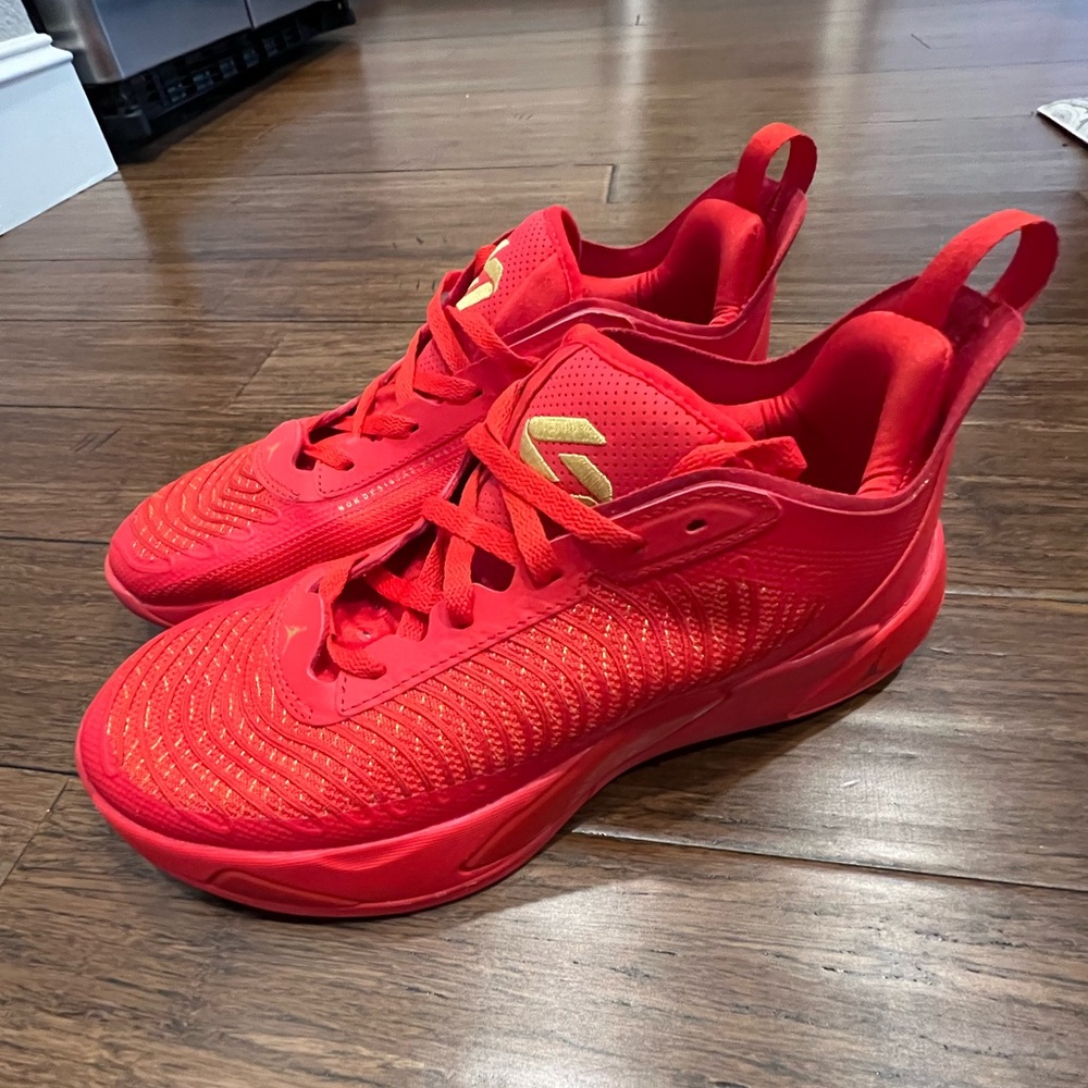 Men's Nike Air Jordan Luka 1 "For The Love" University Red Basketball Size 10.5,